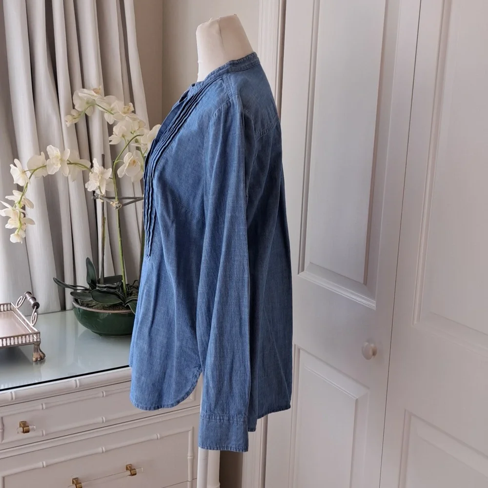 J.Crew Womens Classic Chambray Blue Denim ‎ Pleated Button Front Tunic Shirt S-M